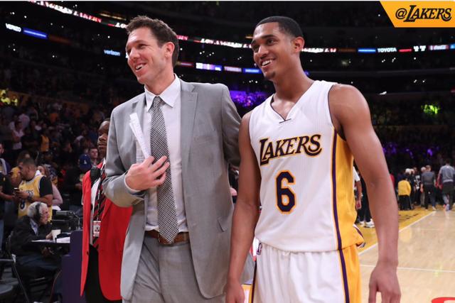 真正配得上 真正配得上