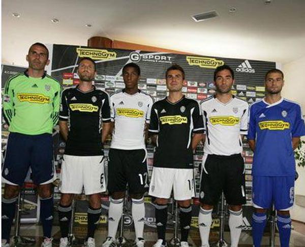 住每次错位 住每次错位